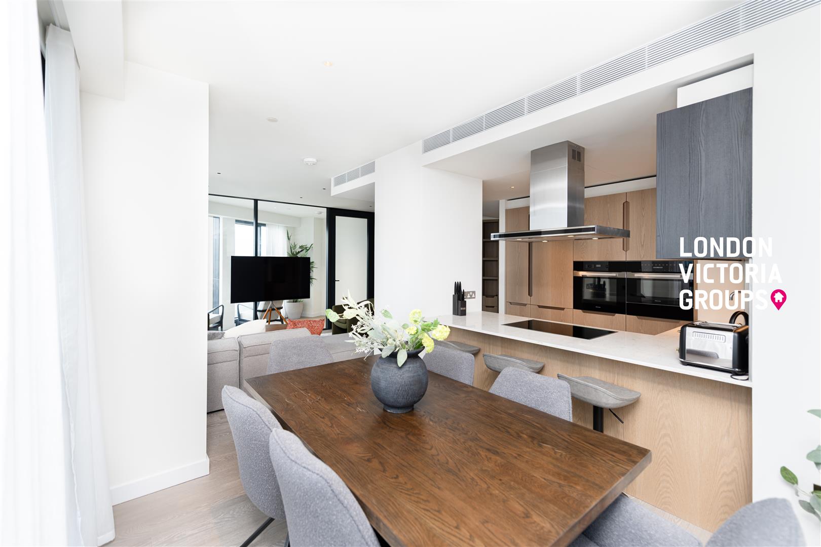1 Nine Elms Lane, London